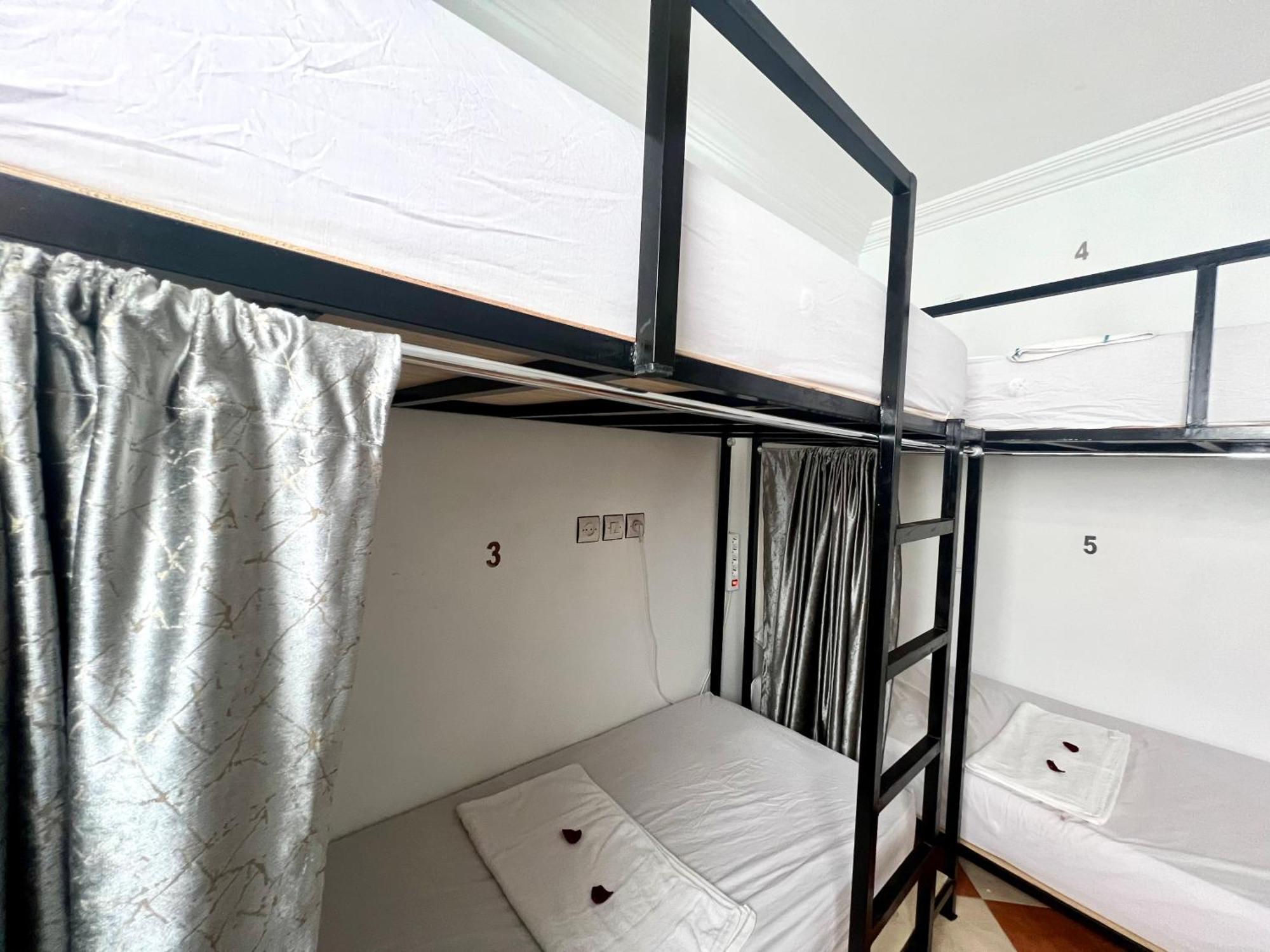 Dar Oussama Hostel Rabat Buitenkant foto