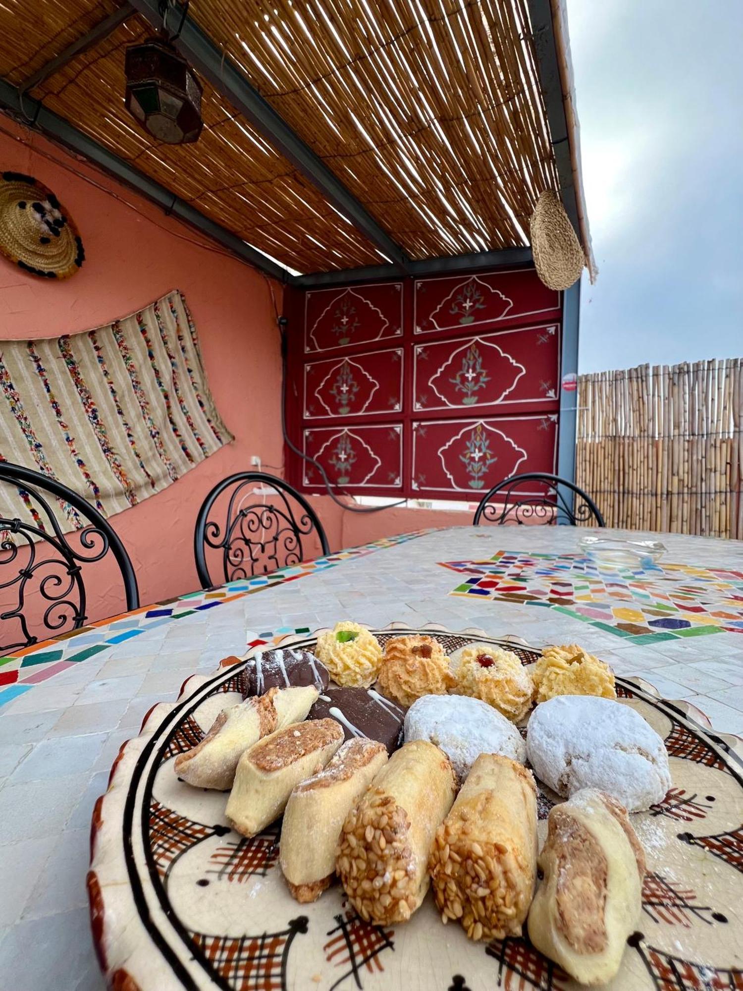 Dar Oussama Hostel Rabat Buitenkant foto